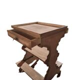 Petit meuble table de décoration avec tiroirs