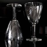 Serie de 6 verres à vin ciselés