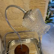 Metal and wood gooseneck table lamp