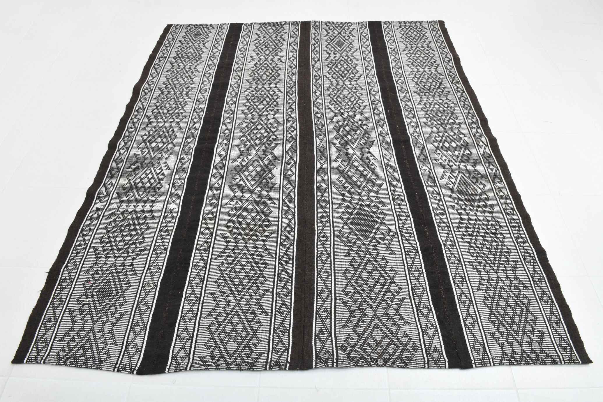 6x8 minimalist modern bohemian vintage rug 240x190cm