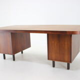 1960s Large exclusive free standing palisander desk