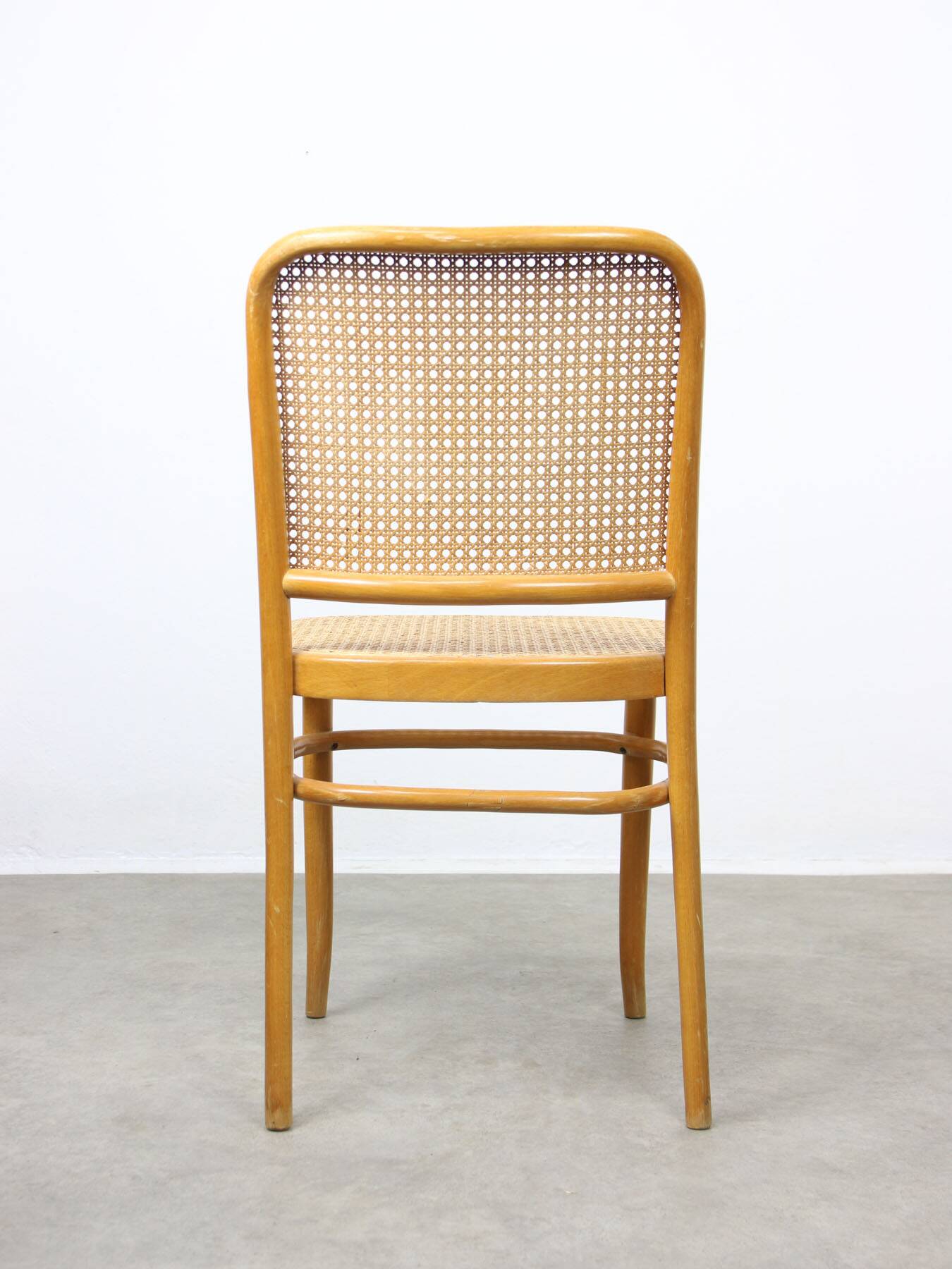 Paire de chaises vintage n°811 en bois courbé