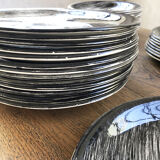 Lot d’assiettes graphiques Salins