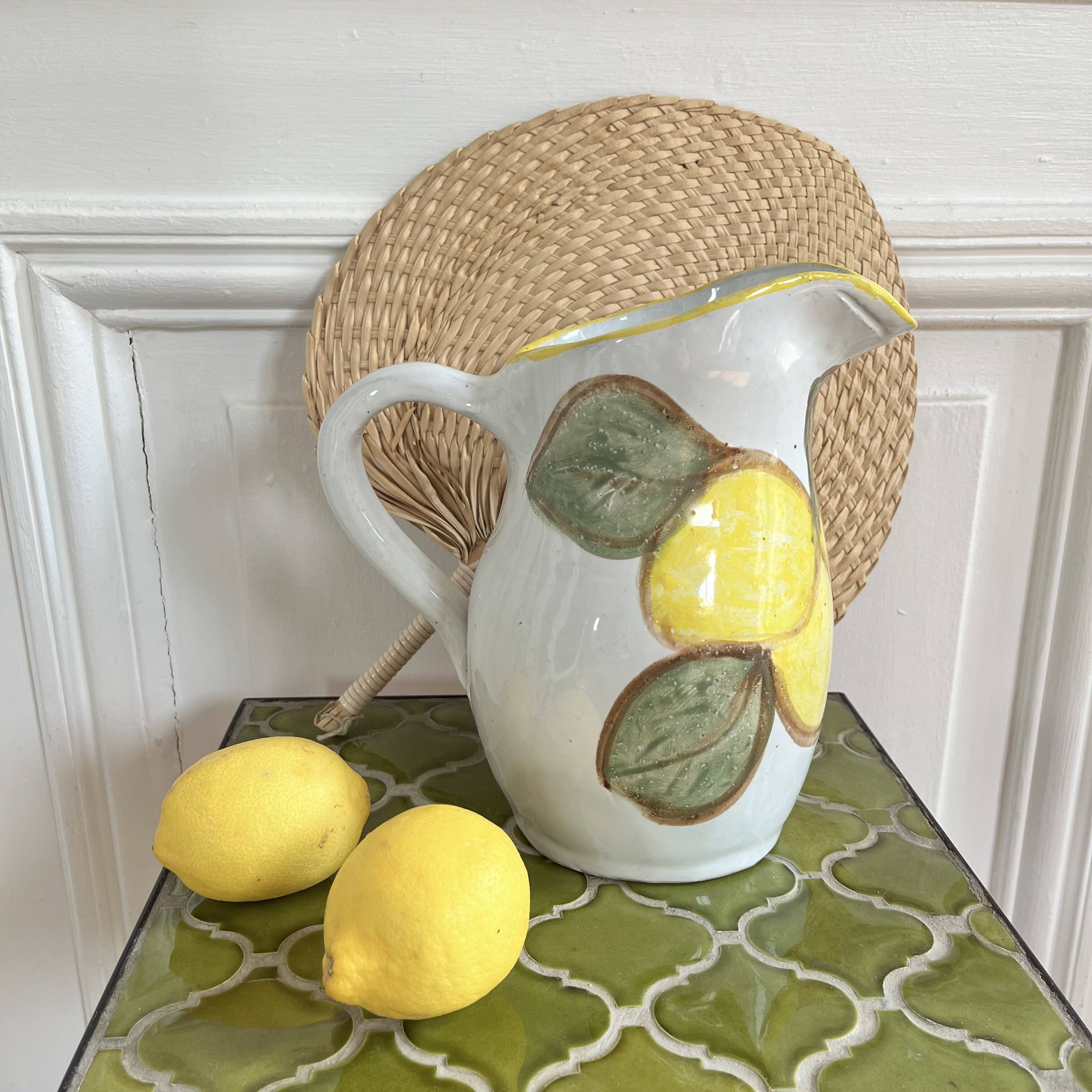 Ceramic lemon pitcher