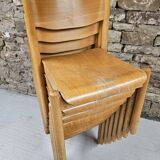 Set de 8 chaises empilables
de Karl Klipper