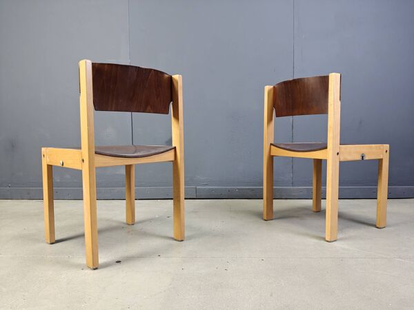 Lot de 5 chaises empilables marron et bouleau du milieu du siècle