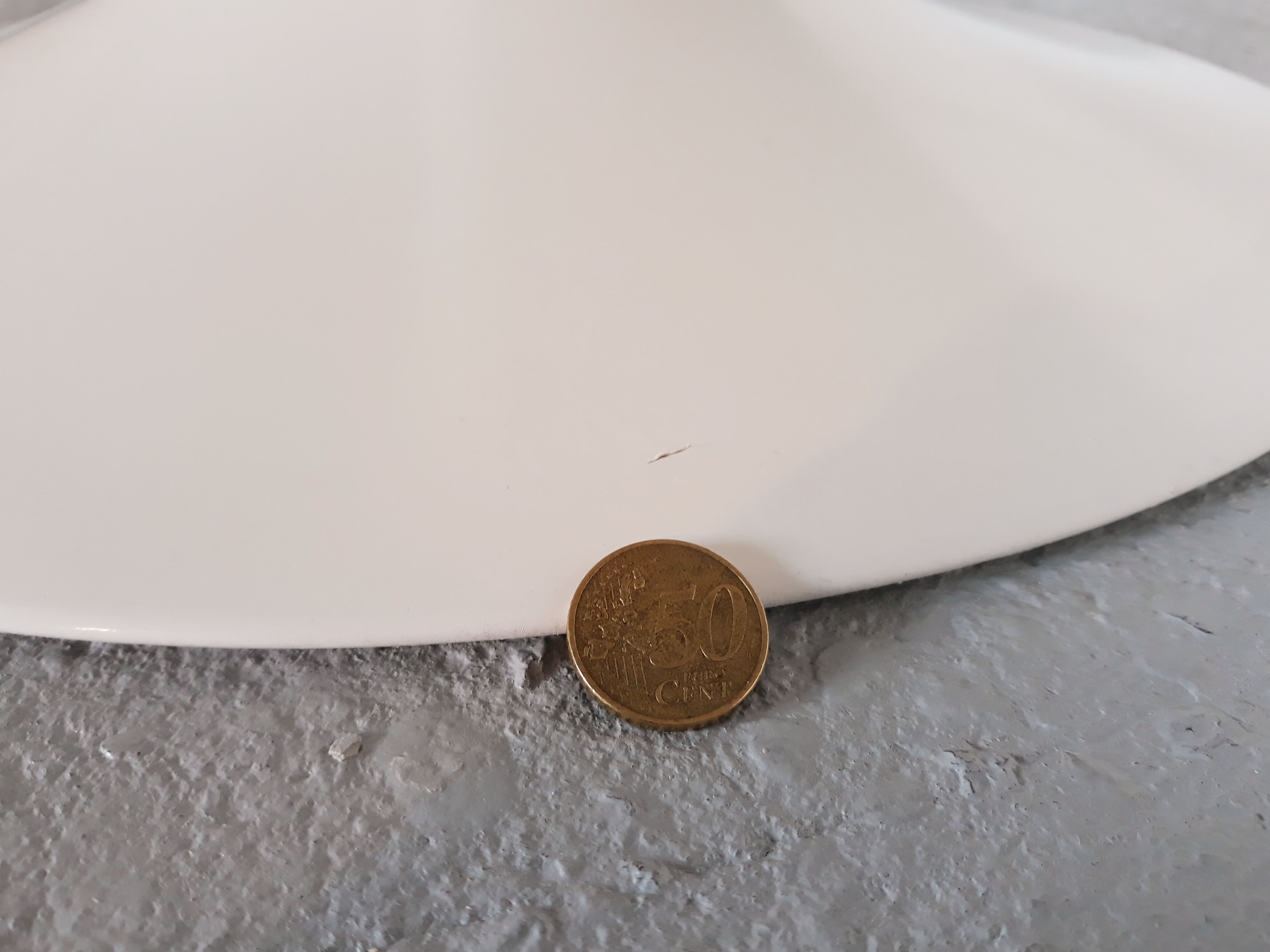 Tulip coffee table by Eero Saarinen for Knoll International