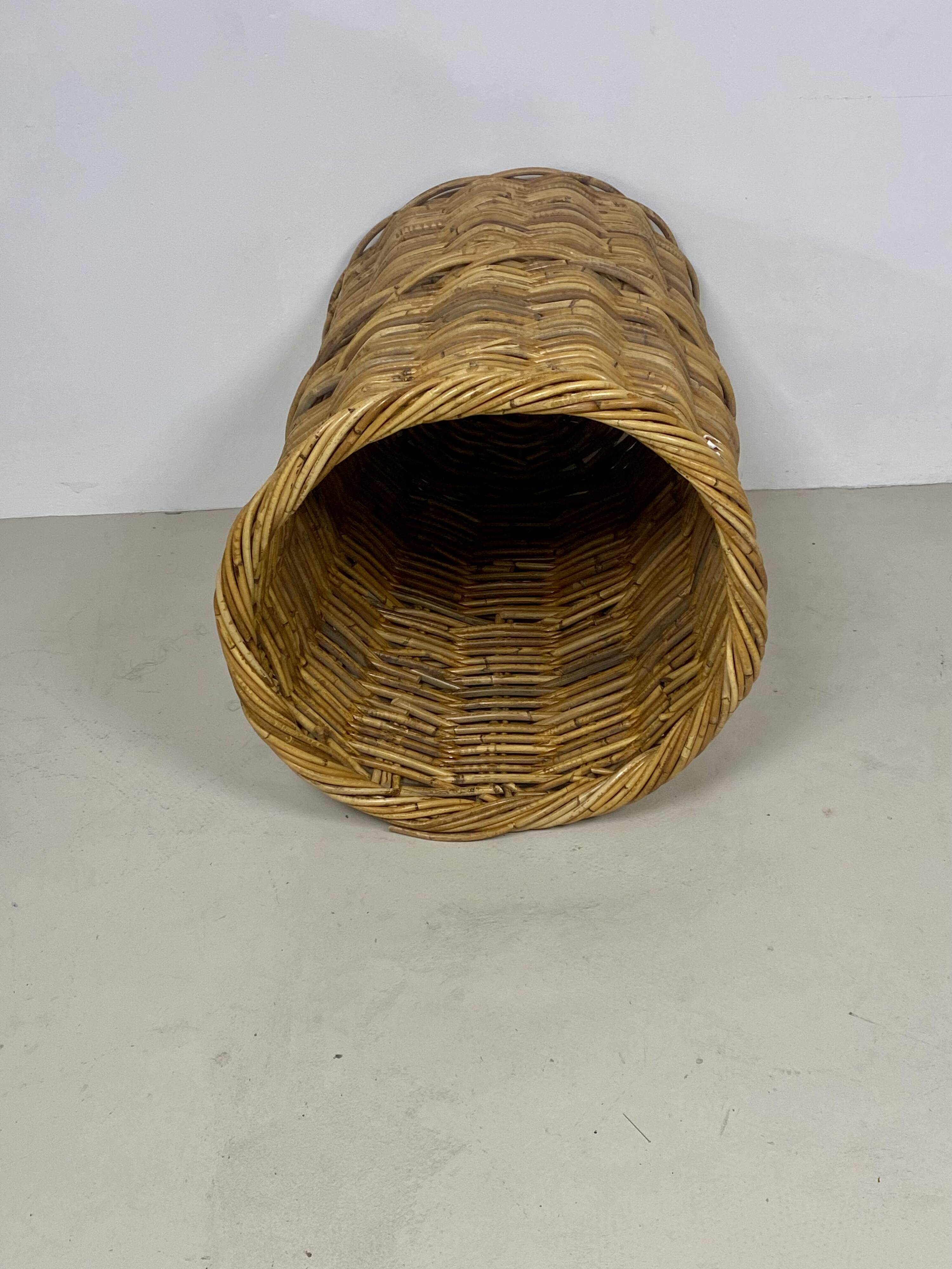 Extra Large Vintage Rattan Basket – Retro Decoration