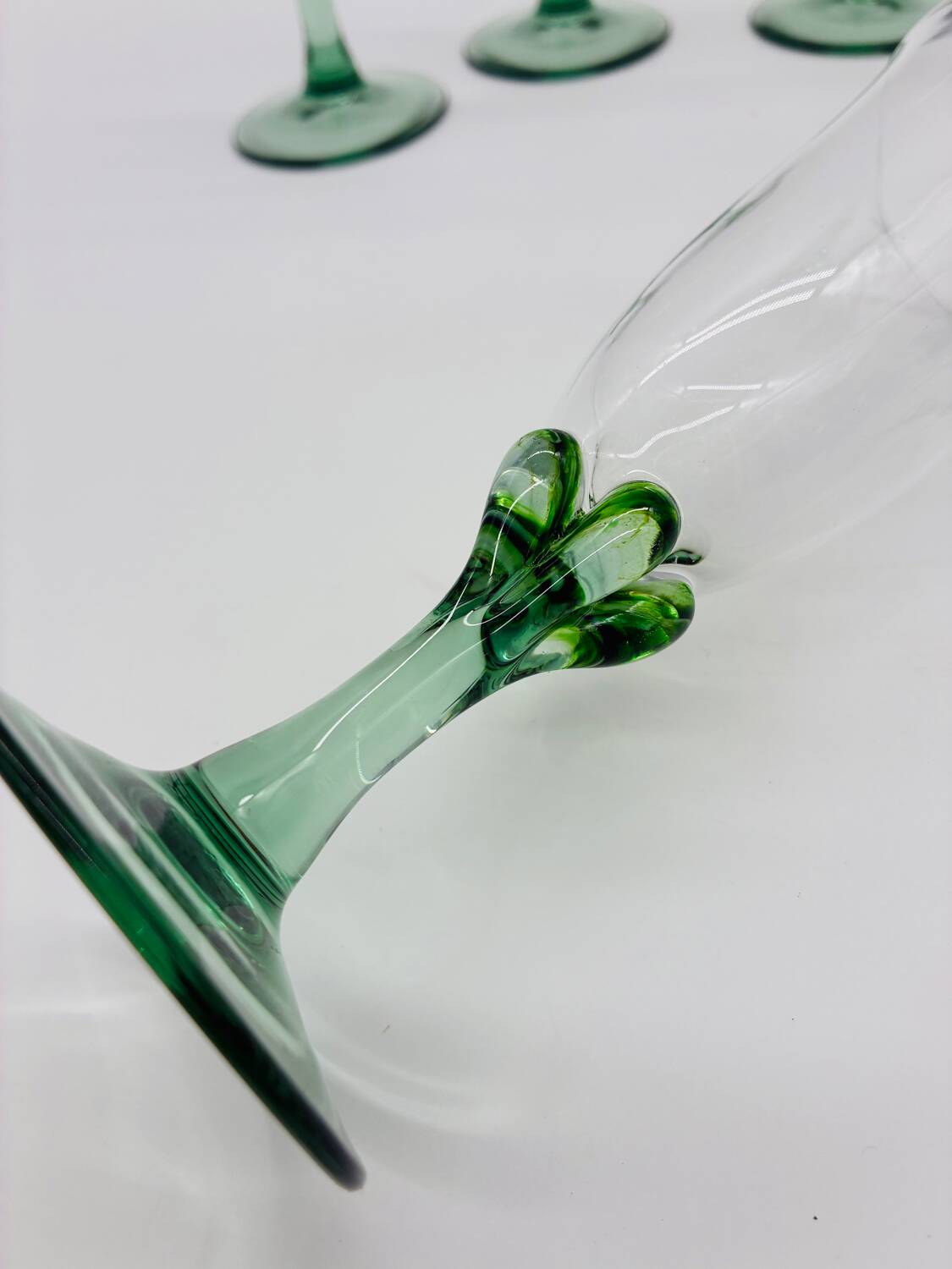 6 vintage champagne flutes, green stem, France