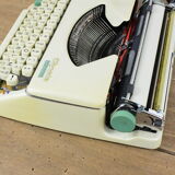 Olympia Splendid 66 Typewriter
