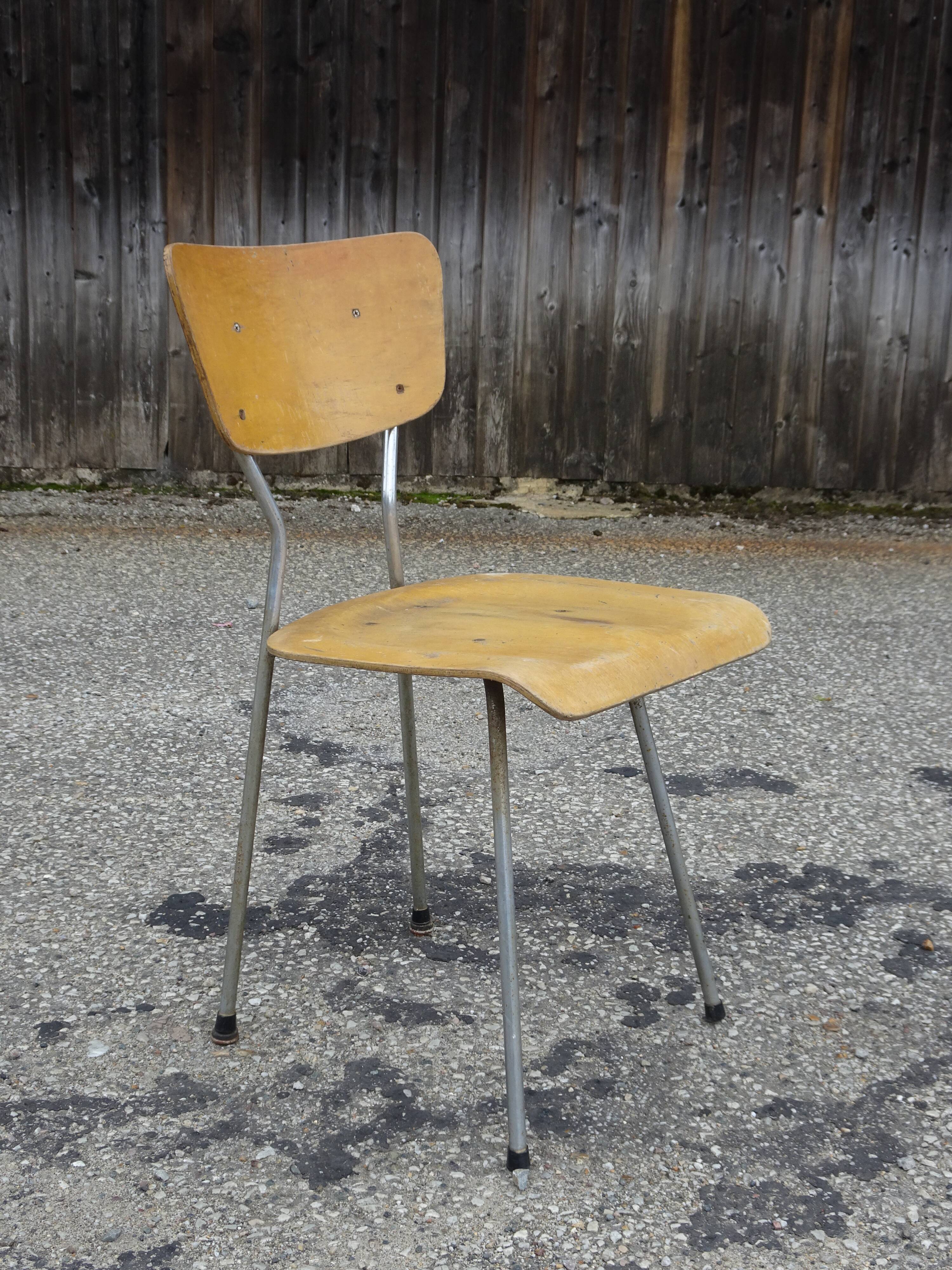 Chair by Bernard Durussel, model Partout, 1951