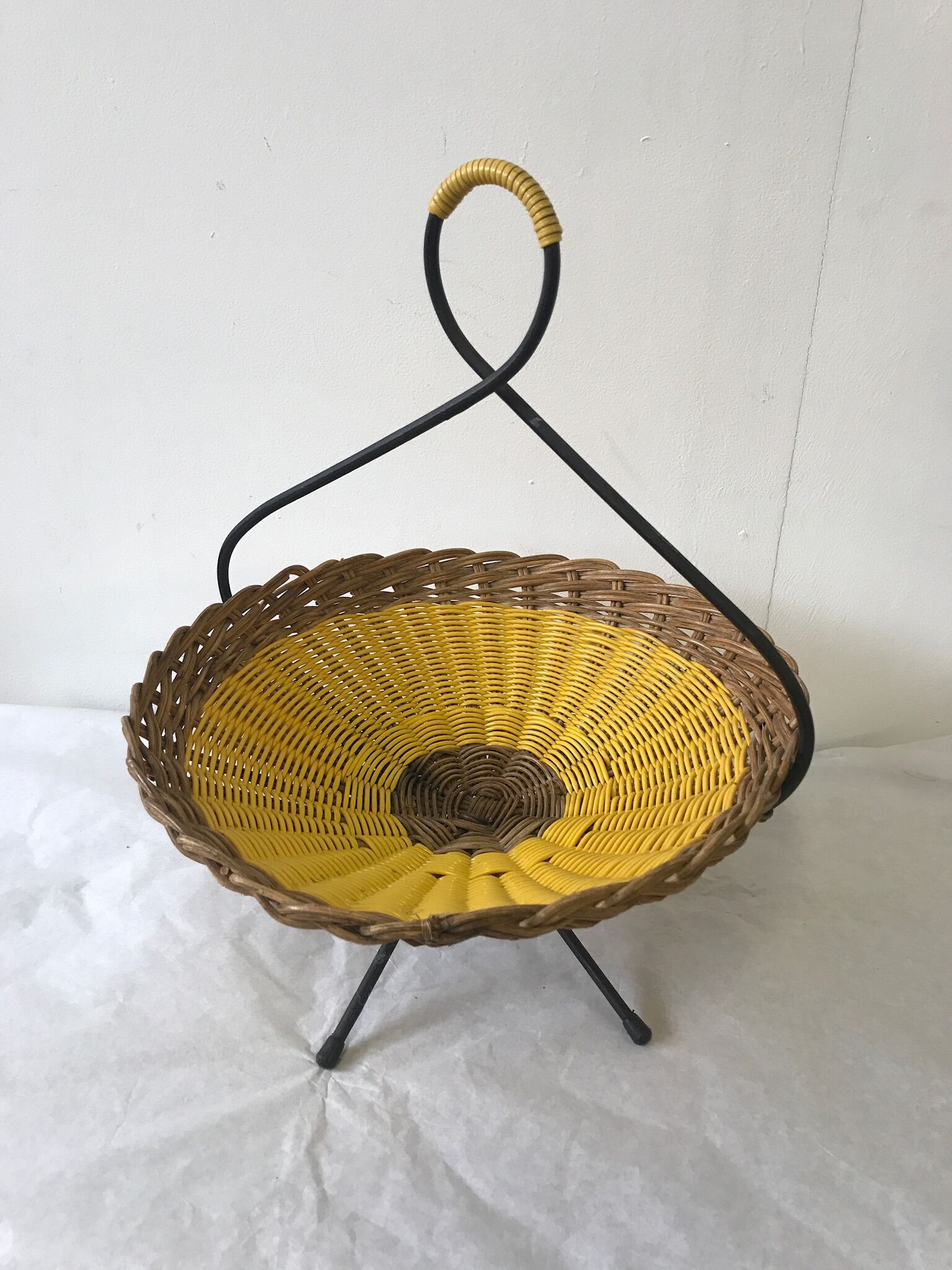 Scoubidou vintage fruit basket