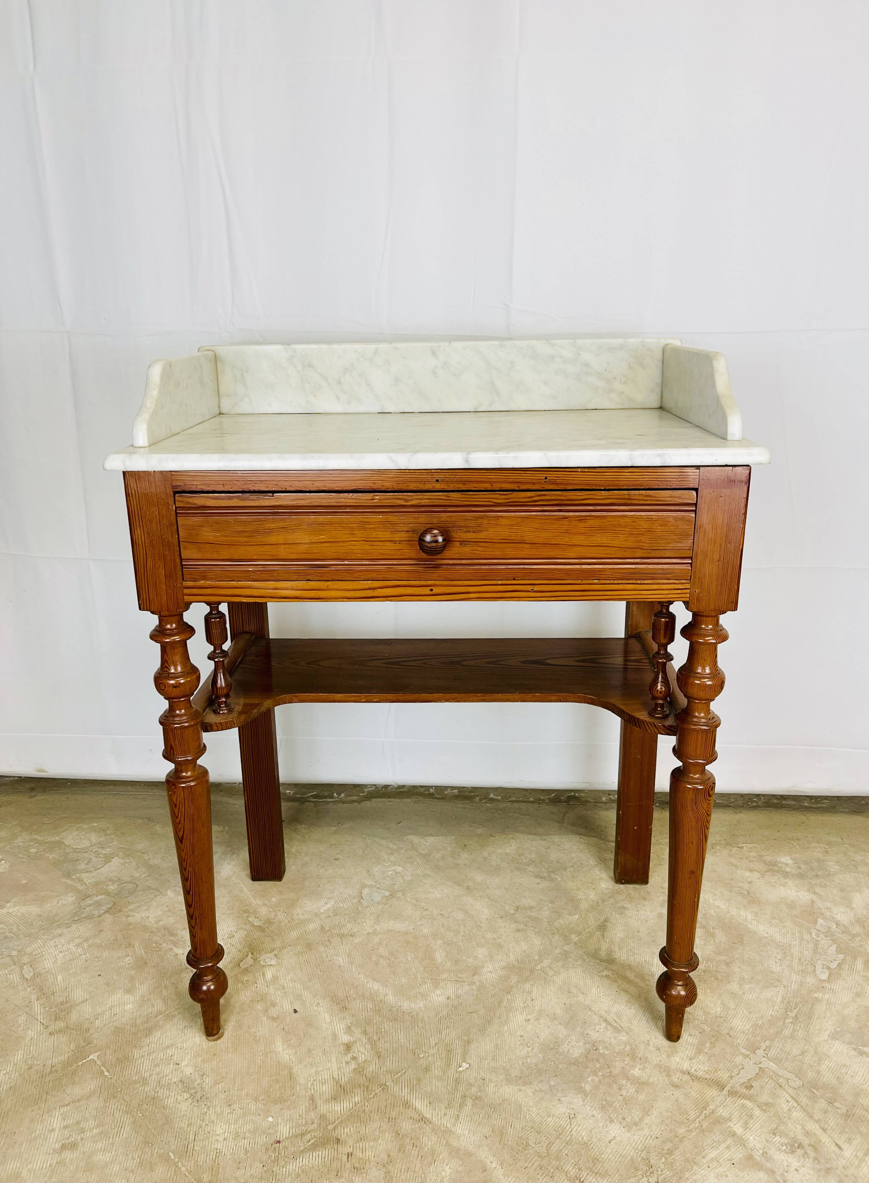 Table de toilette