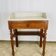 Table de toilette