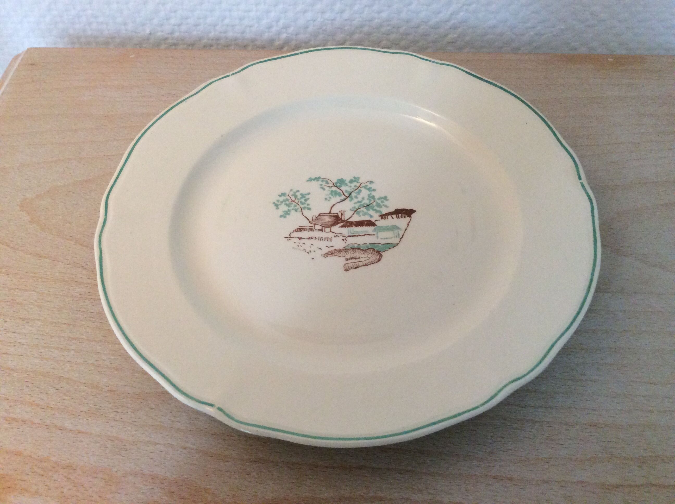 Jean Luce Art Deco flat plates