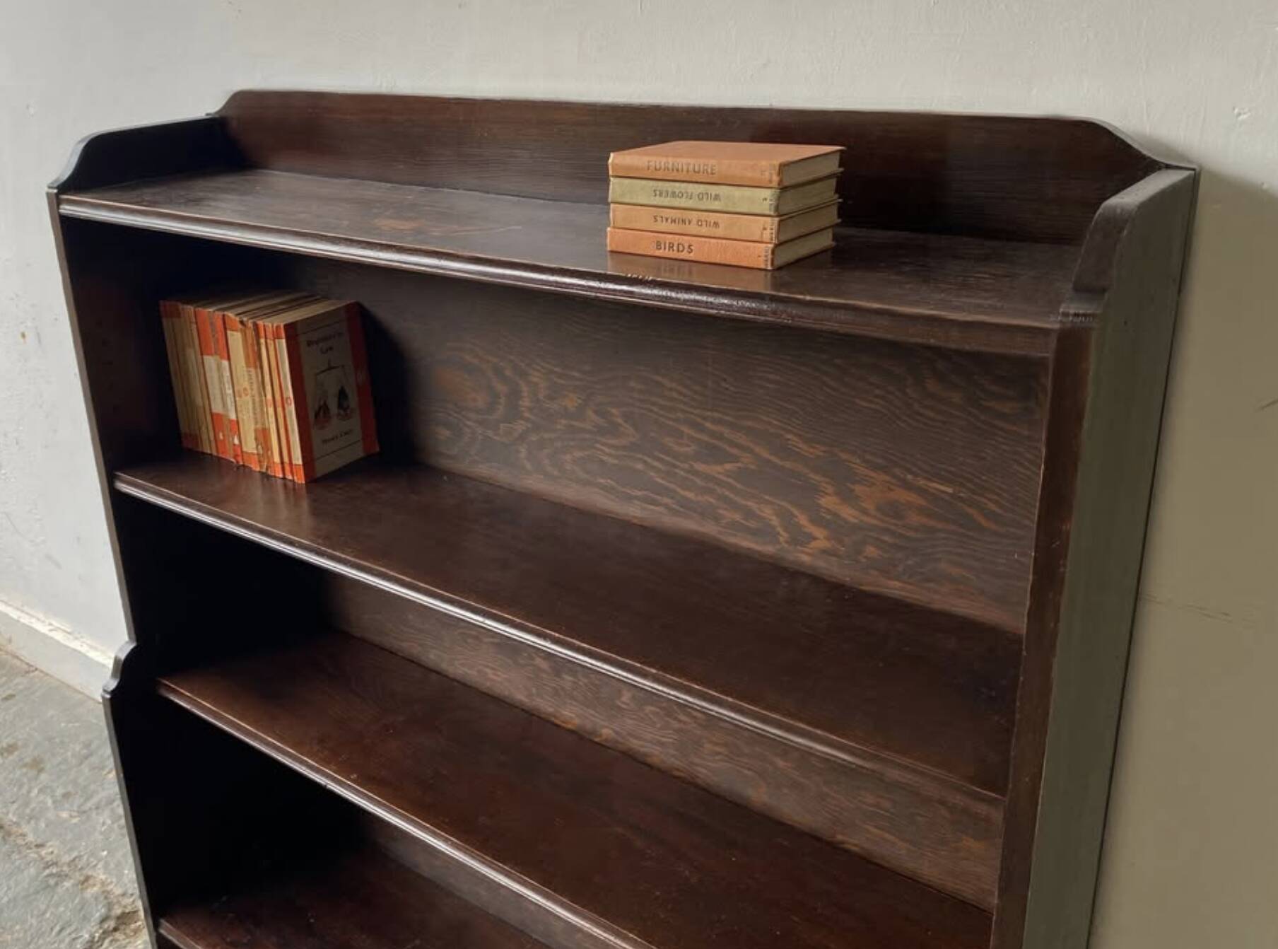 Antique Early 20th Century Free Standing Oak Book Shelves