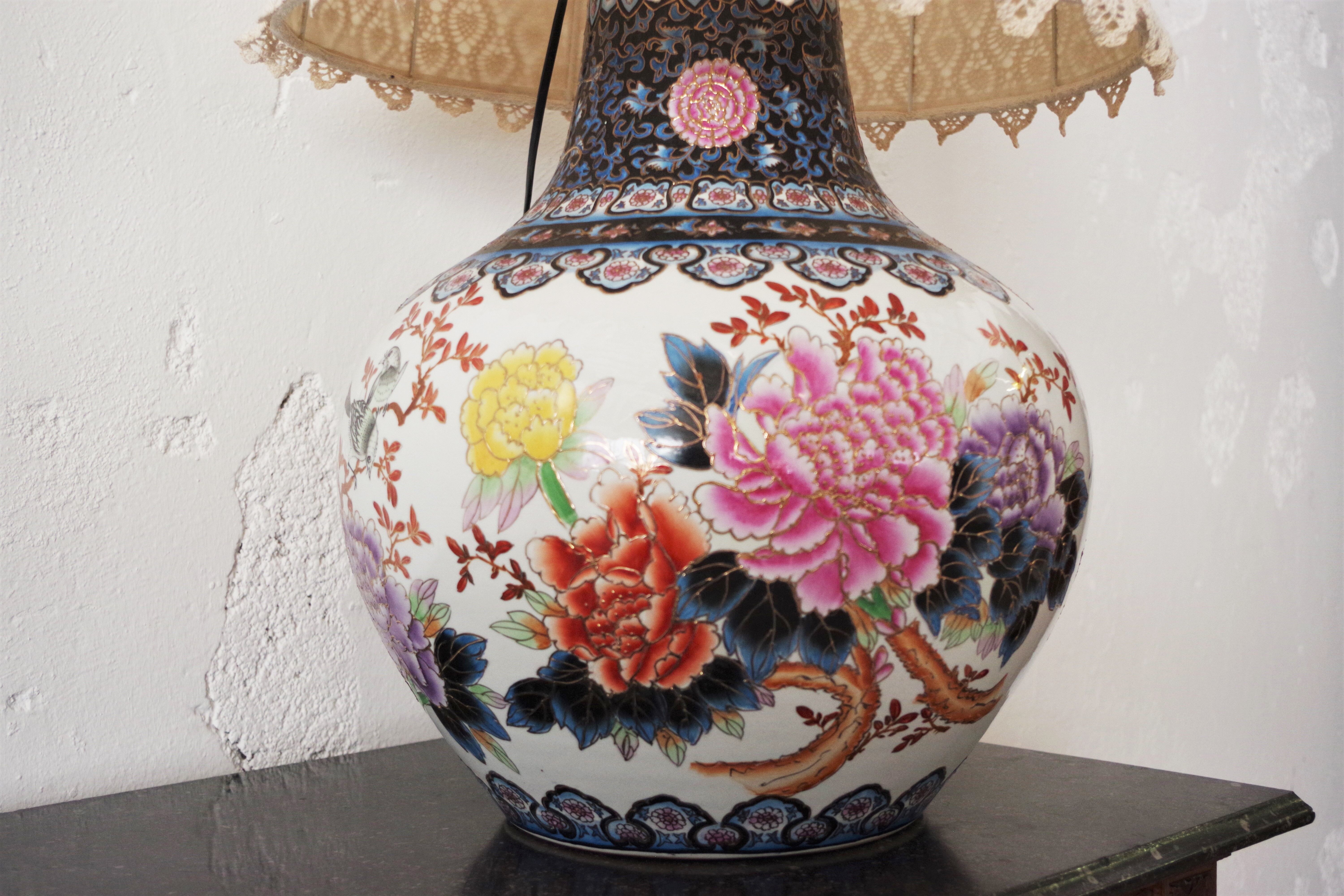 Vase-shaped table lamp with hand-embroidered lampshade, China, 1950