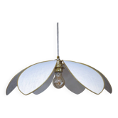 Flower suspension with metal structure and white linen petals