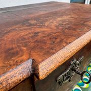 Commode en bois de burl vintage