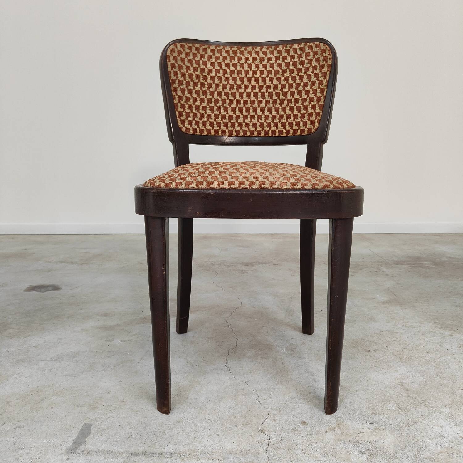 Set of 4 Thonet Art Deco chairs, 1930s, fabric and walnut
