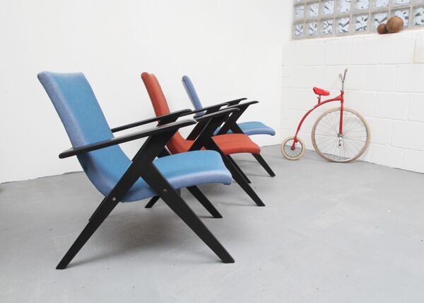 fauteuil des années 1950 bleu