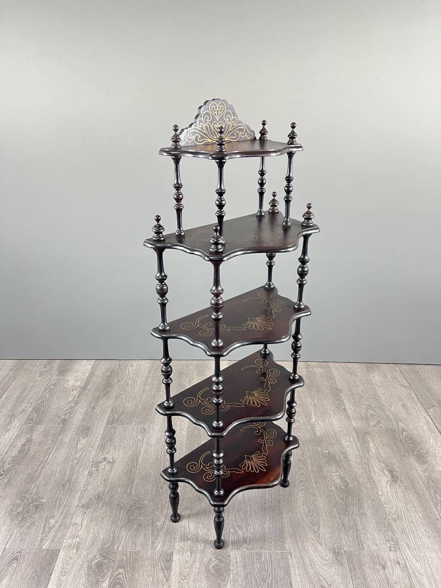 Étagère Napoléon III en bois noirci, fin XIXe siècle