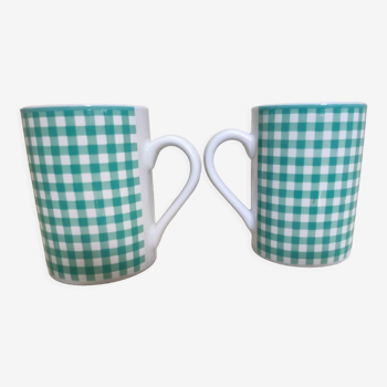 Lot de deux mugs motif Vichy
