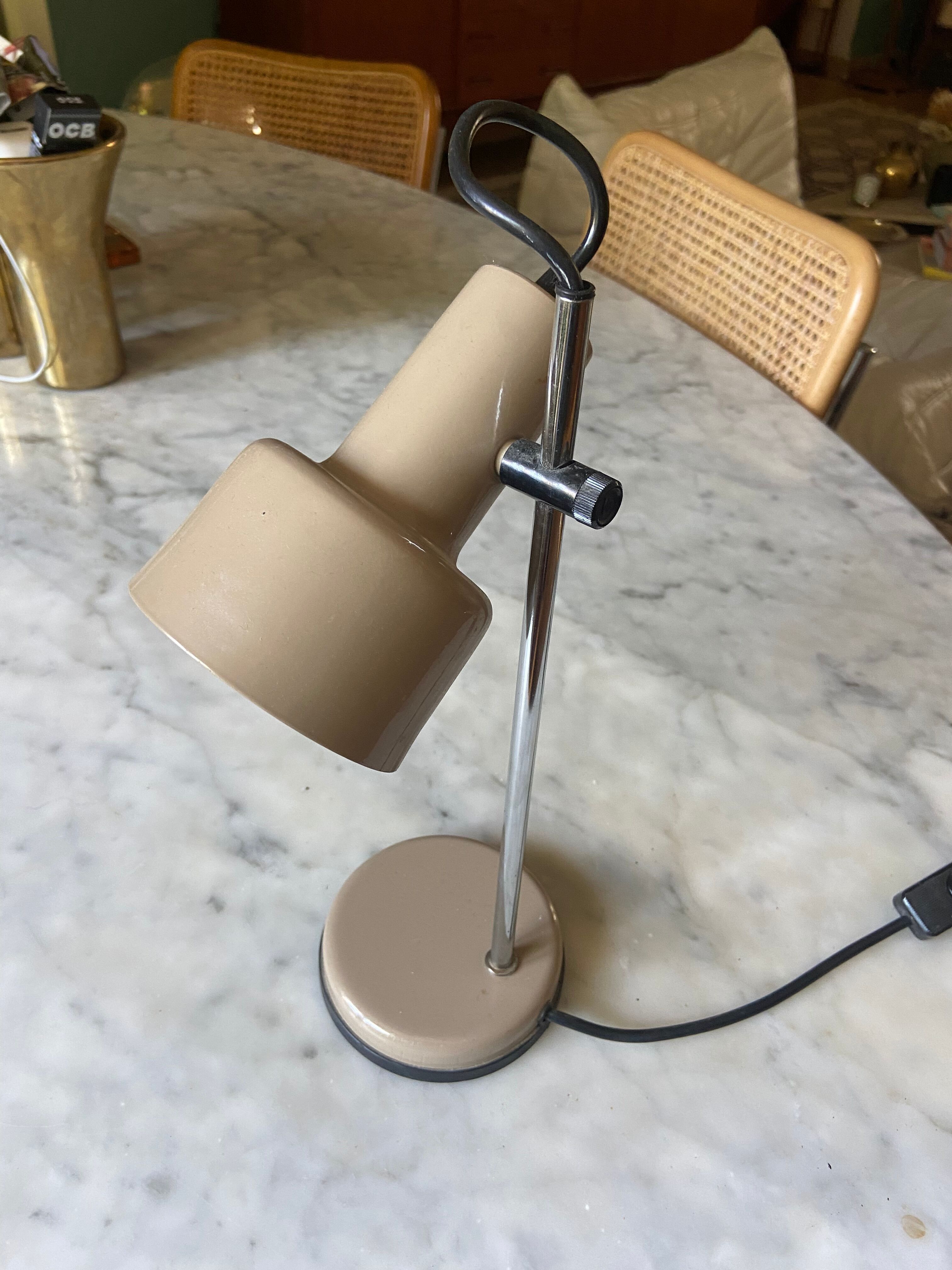 Vintage desk lamp