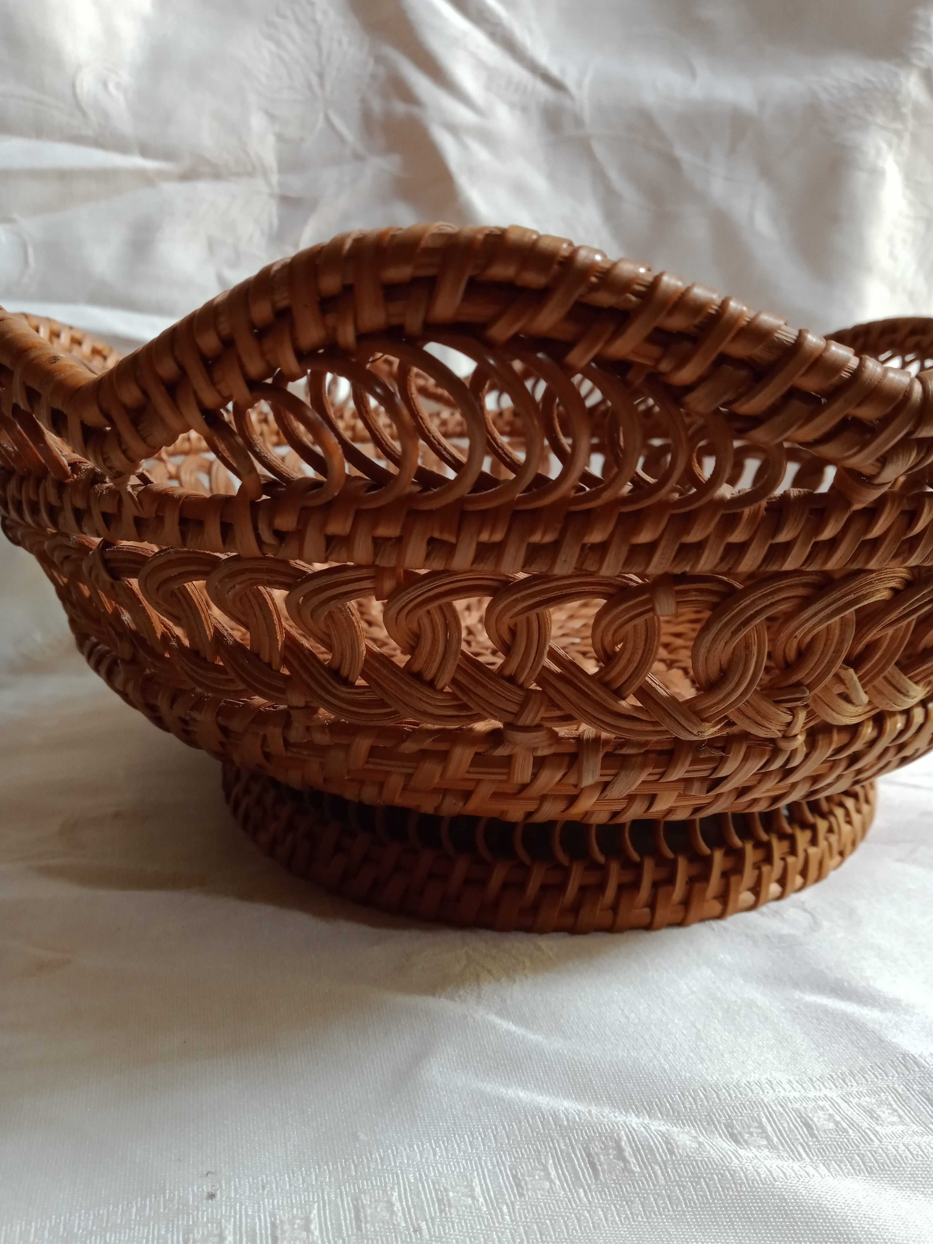 Braided rattan basket