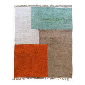 Tapis en laine pure artisanale marocaine de oued zam taille 155 x 245 cm