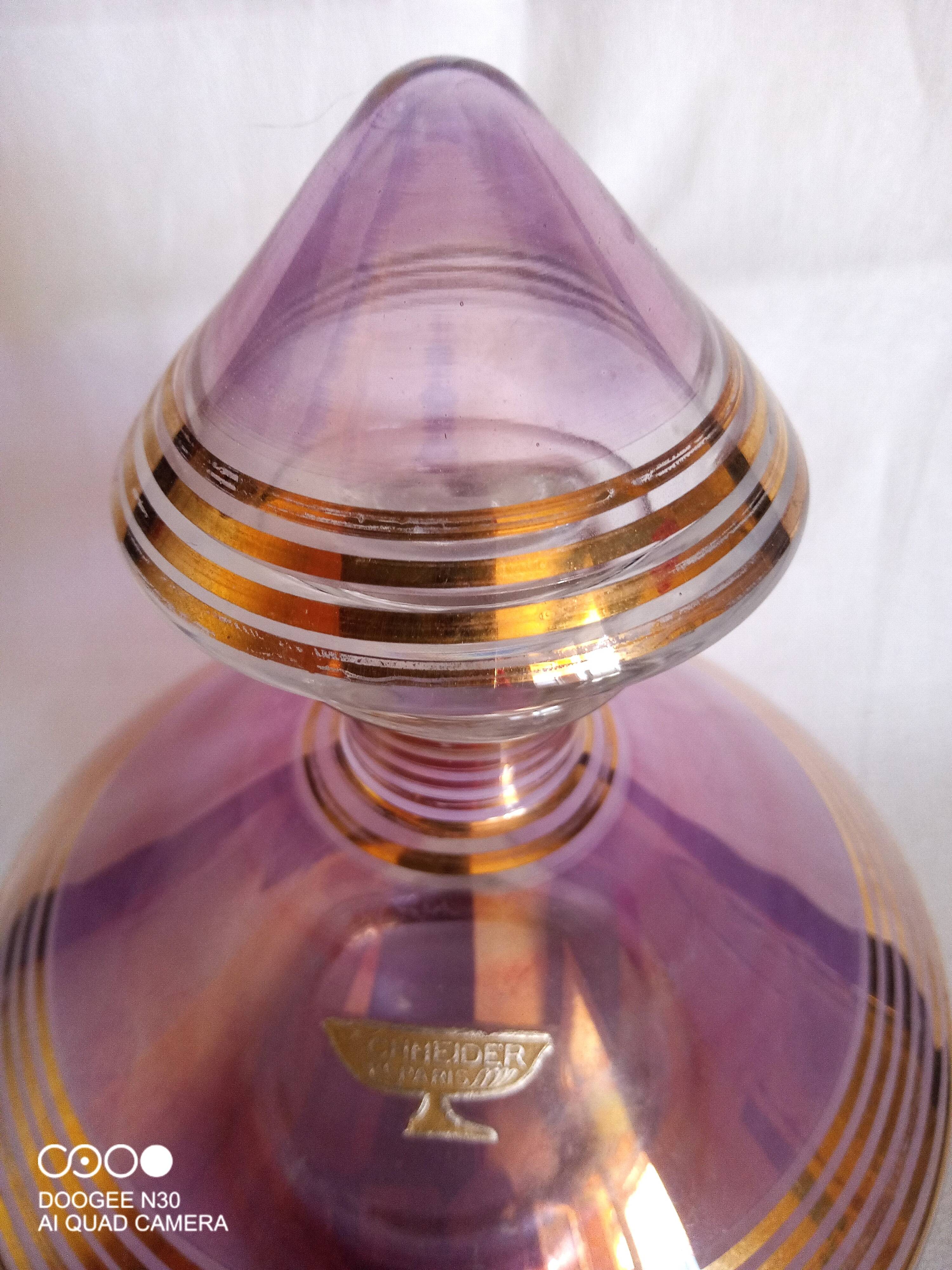 Schneider, Paris - Art Deco liqueur service in lilac tinted glass