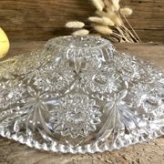 Coupe à fruits en verre ciselé 