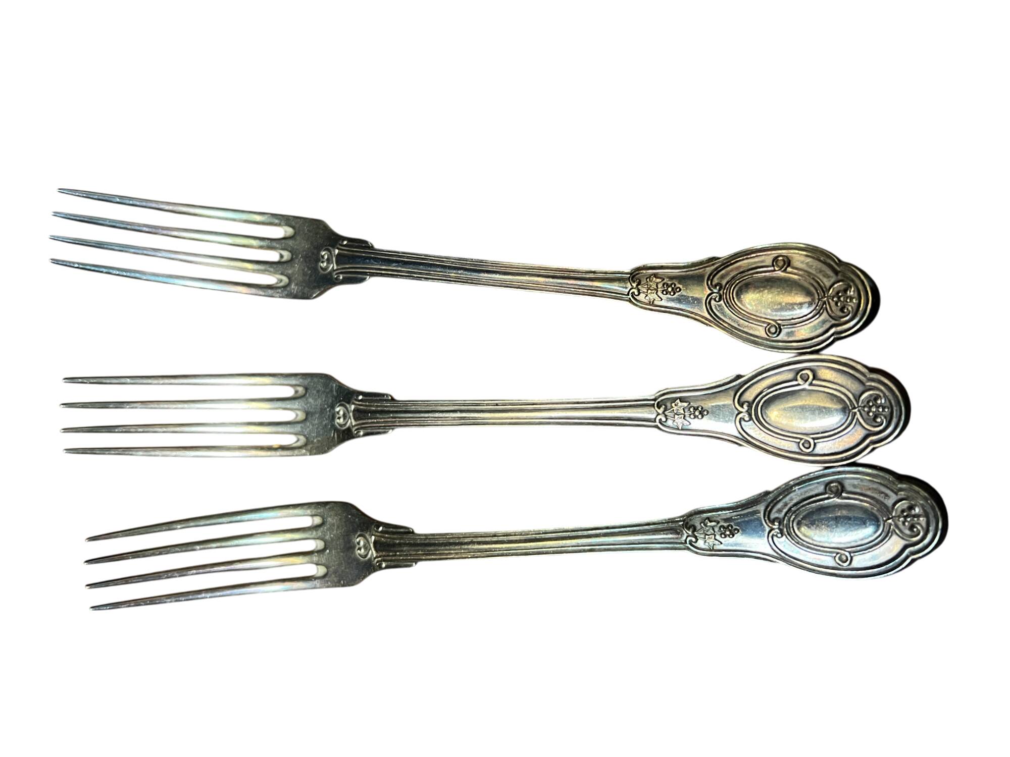 Silver plated cutlery set