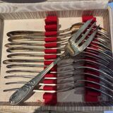 Complete service in silver-plated metal, reinforced silvering (1970s)