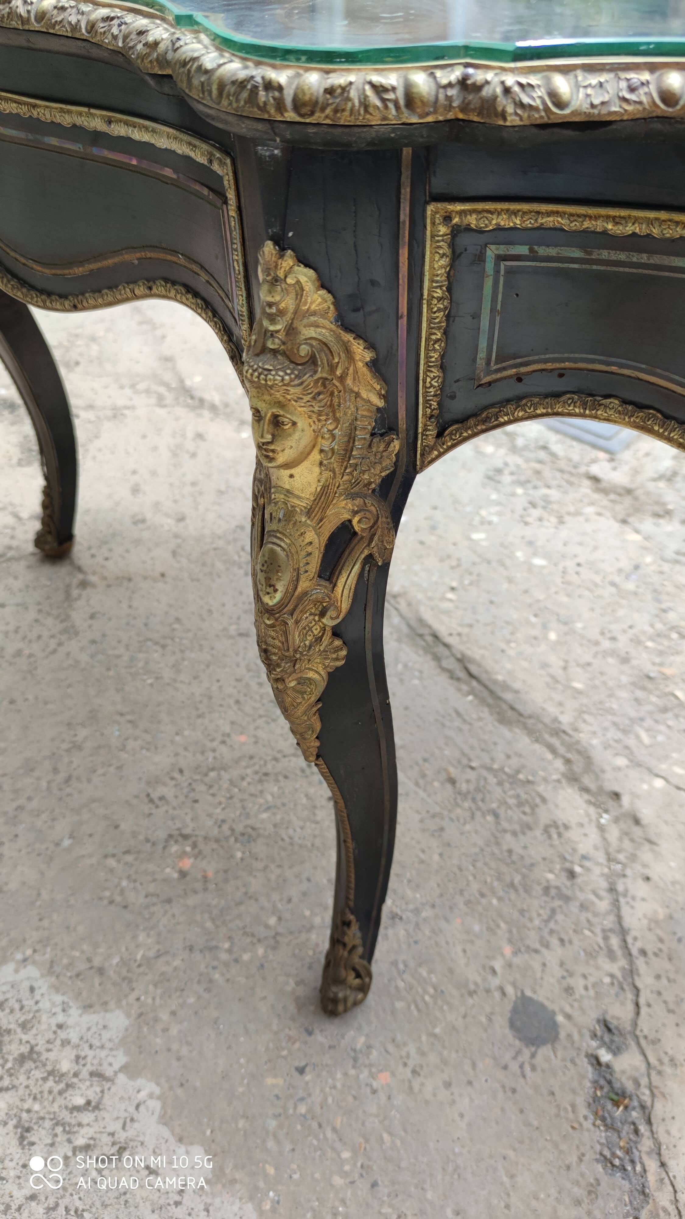 Table desk middle marquetry called "Boulle" napoleon III era