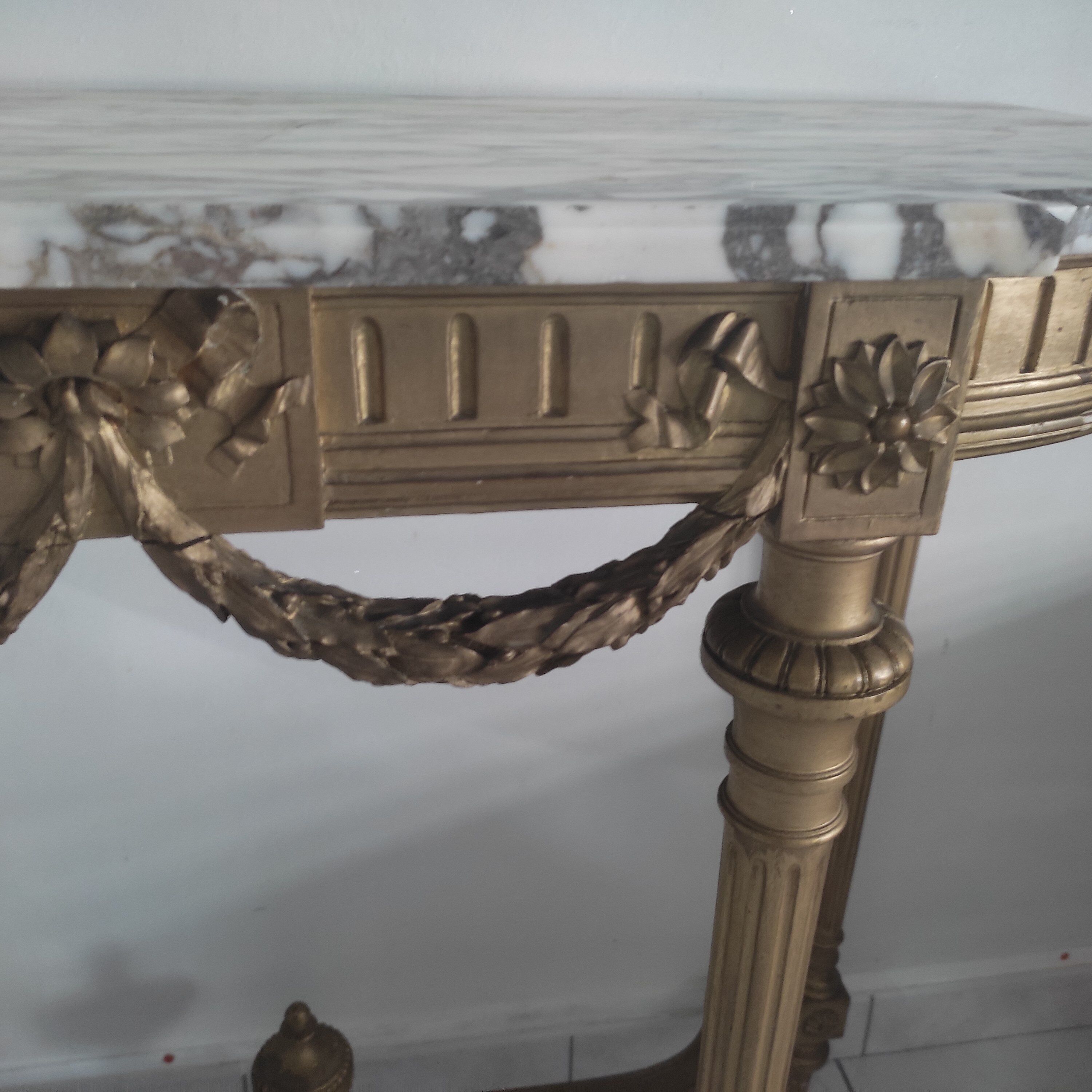 Console style louis XVI