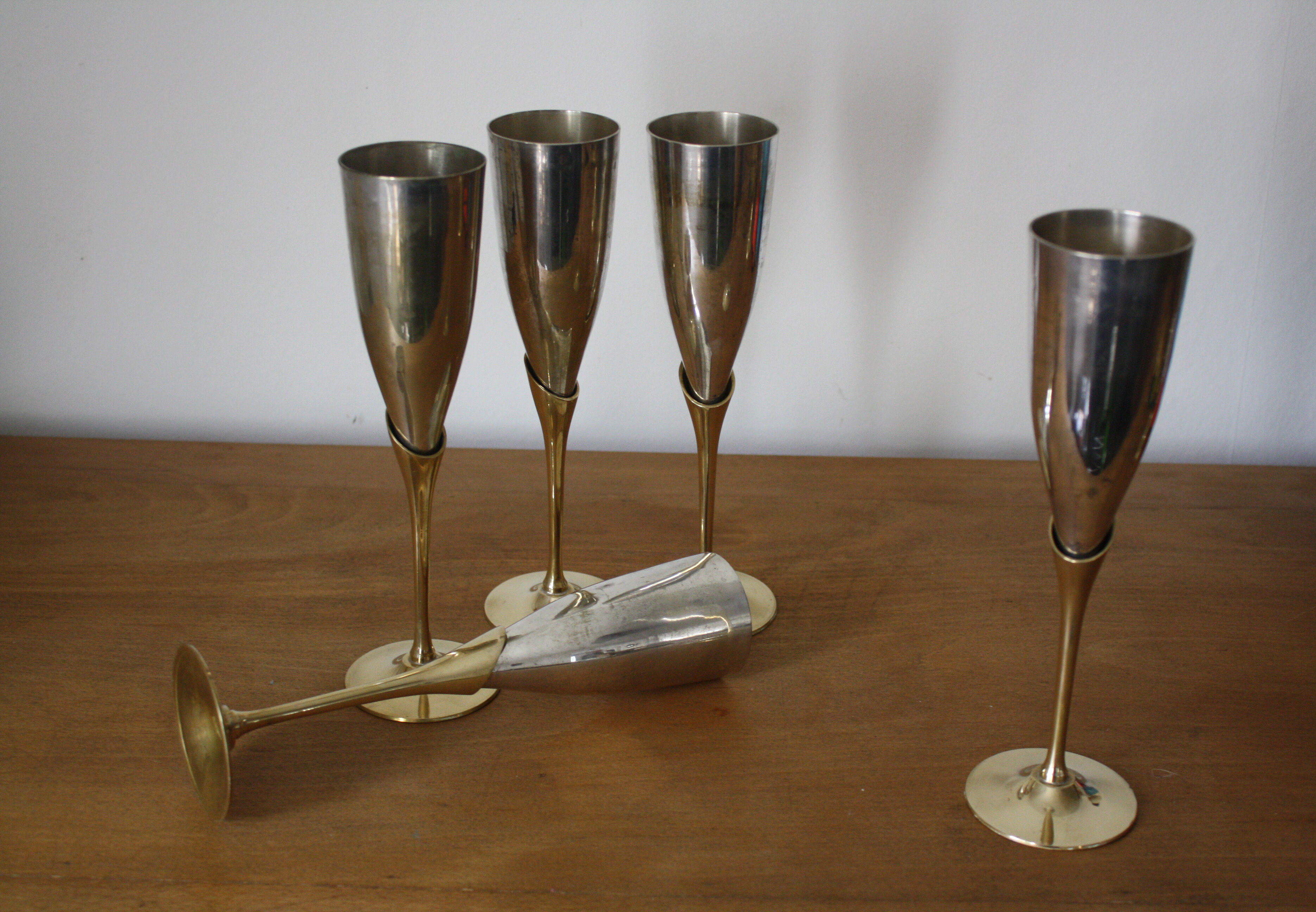 5 metal and brass champagne flutes