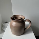 Rosé pitcher with internal compartment in stoneware