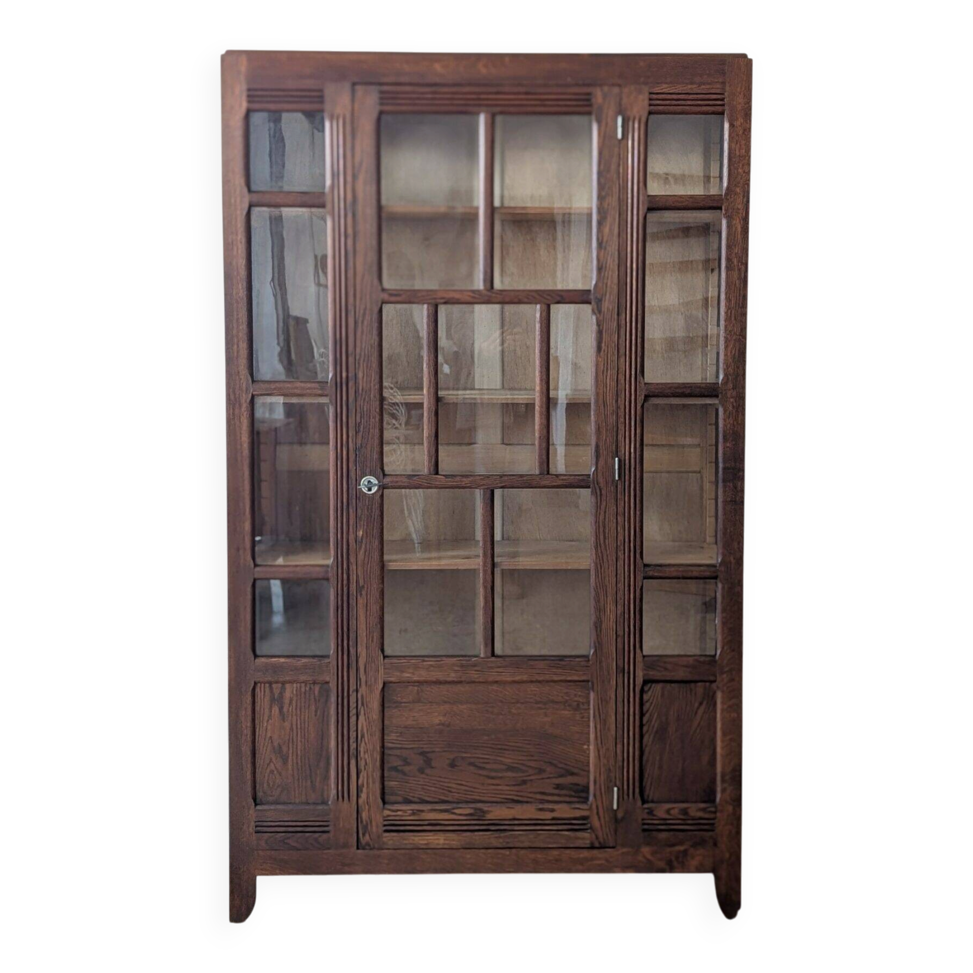 Armoire vitrée chêne massif des années 40/50