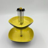 Cado servant yellow and black