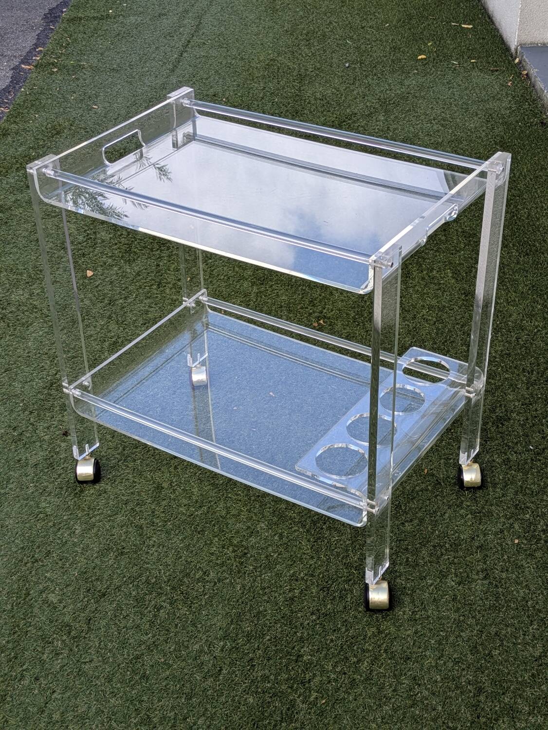 Vintage 1970s plexiglass serving trolley – integrated bottle rack