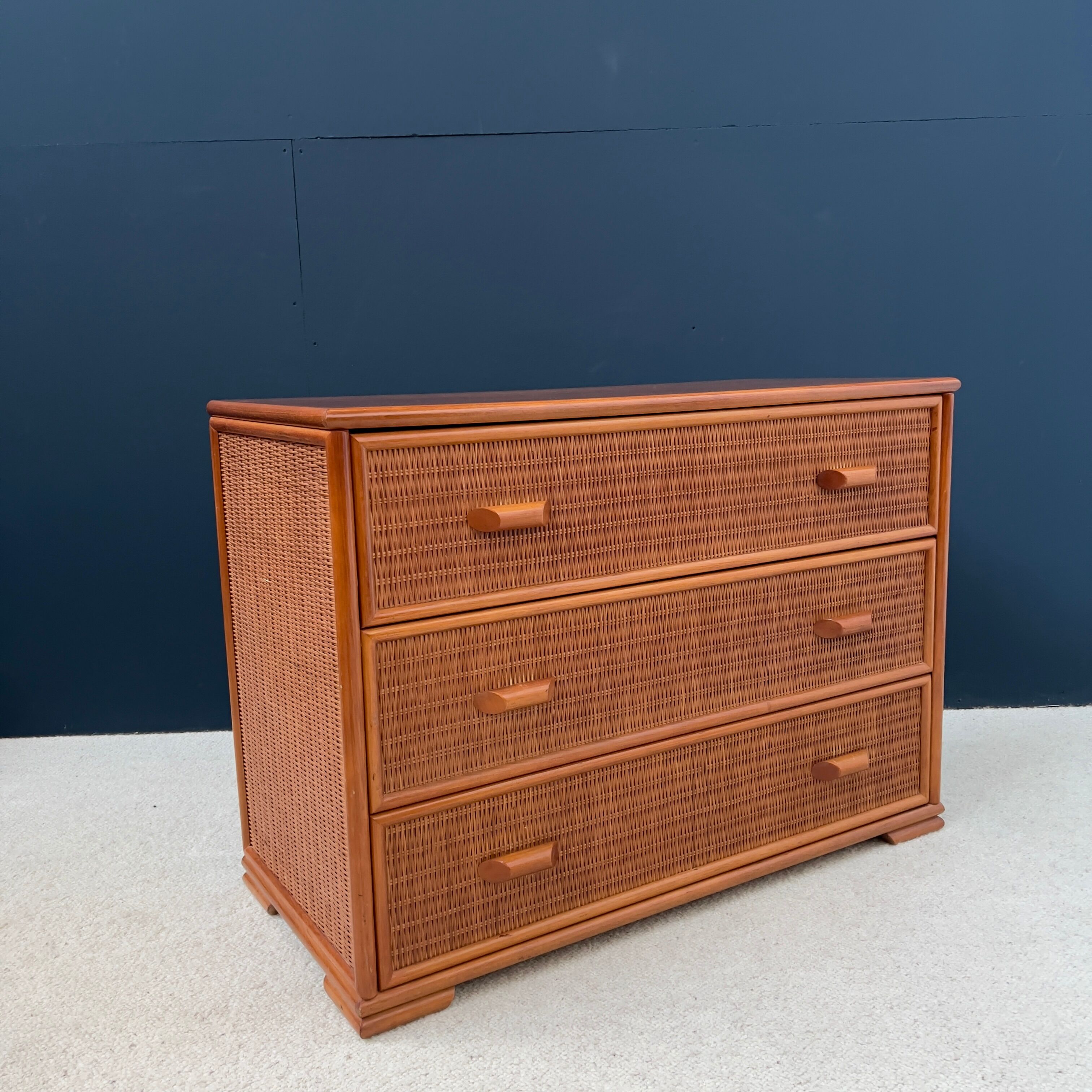 Vintage rattan chest of drawers 3 drawers