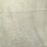 JC damask table embroidered hand 160x144cm