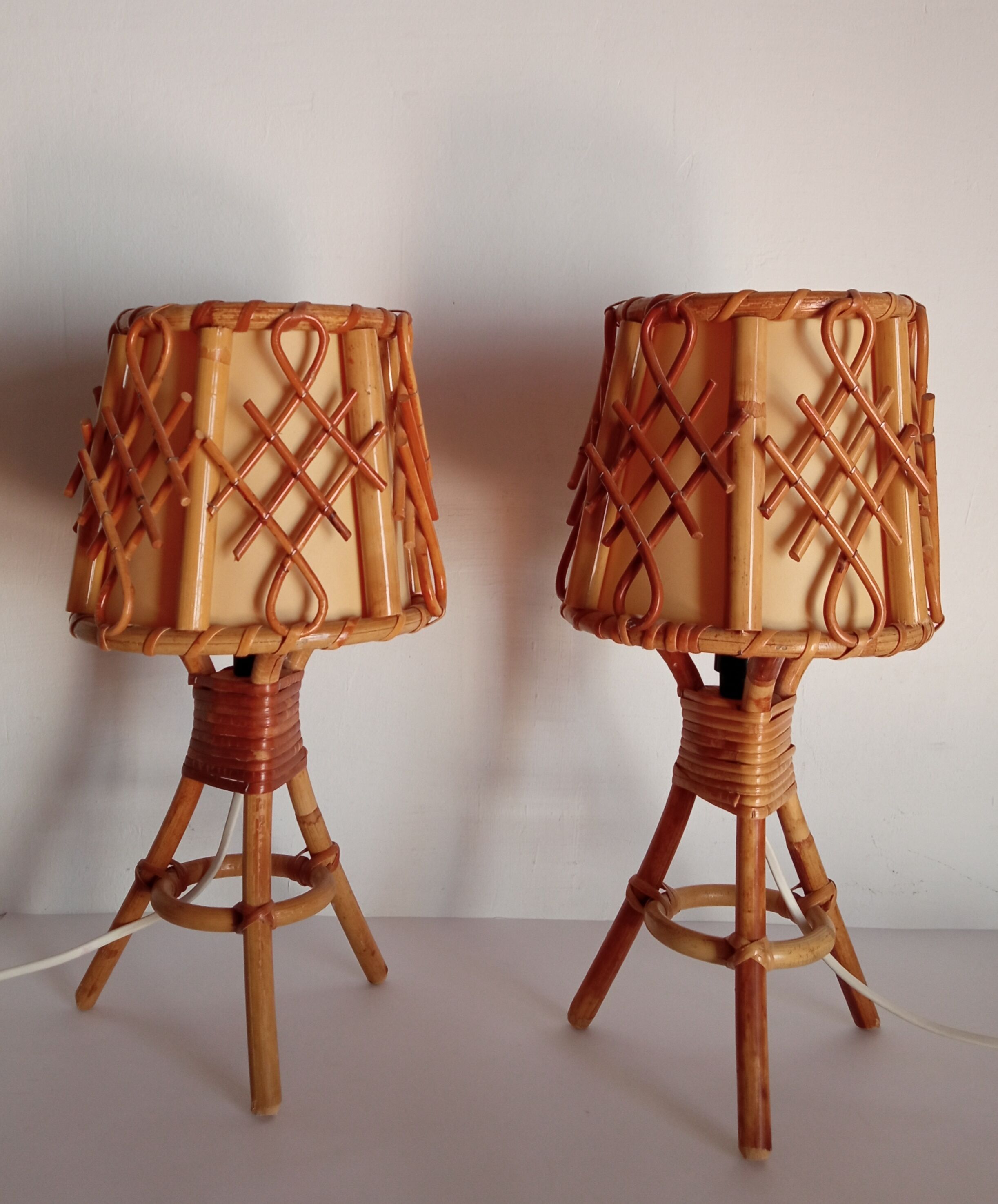 Paire de lampes en bambou