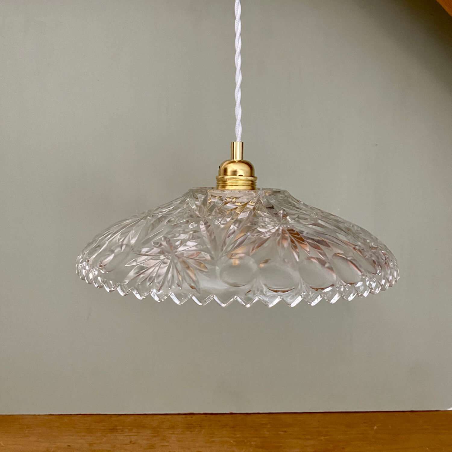 Vintage glass lampshade pendant light - tableware collection -
