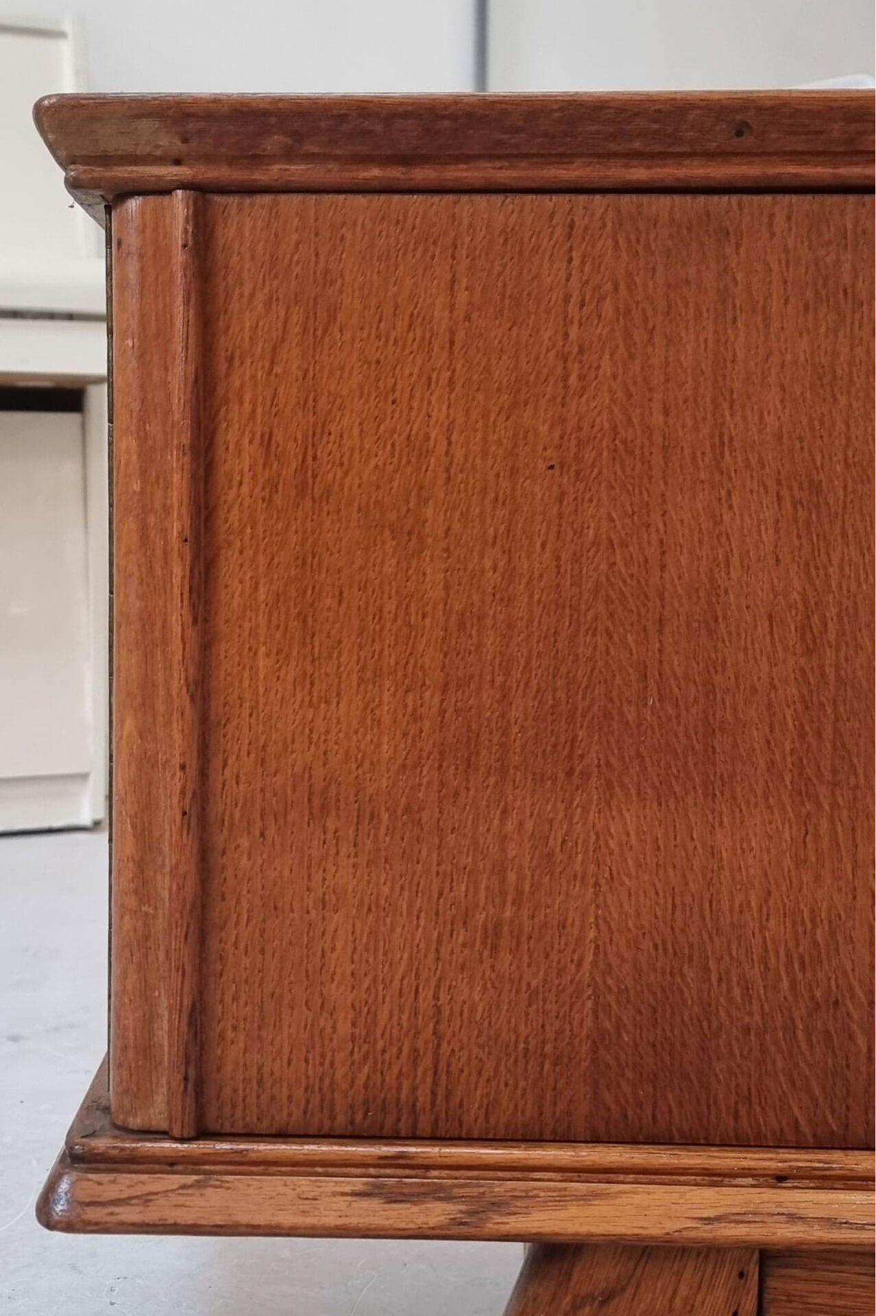Mid-century lowboard
