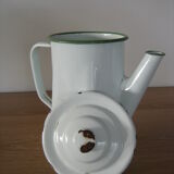 Enamelled coffee maker