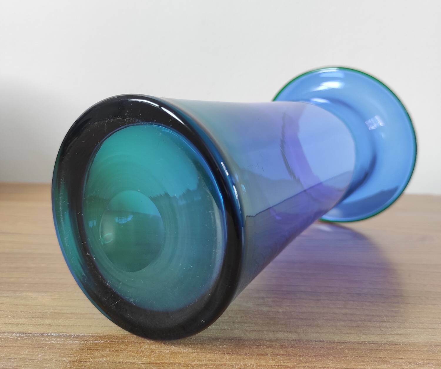 Vintage Bohemian Sommerso vase