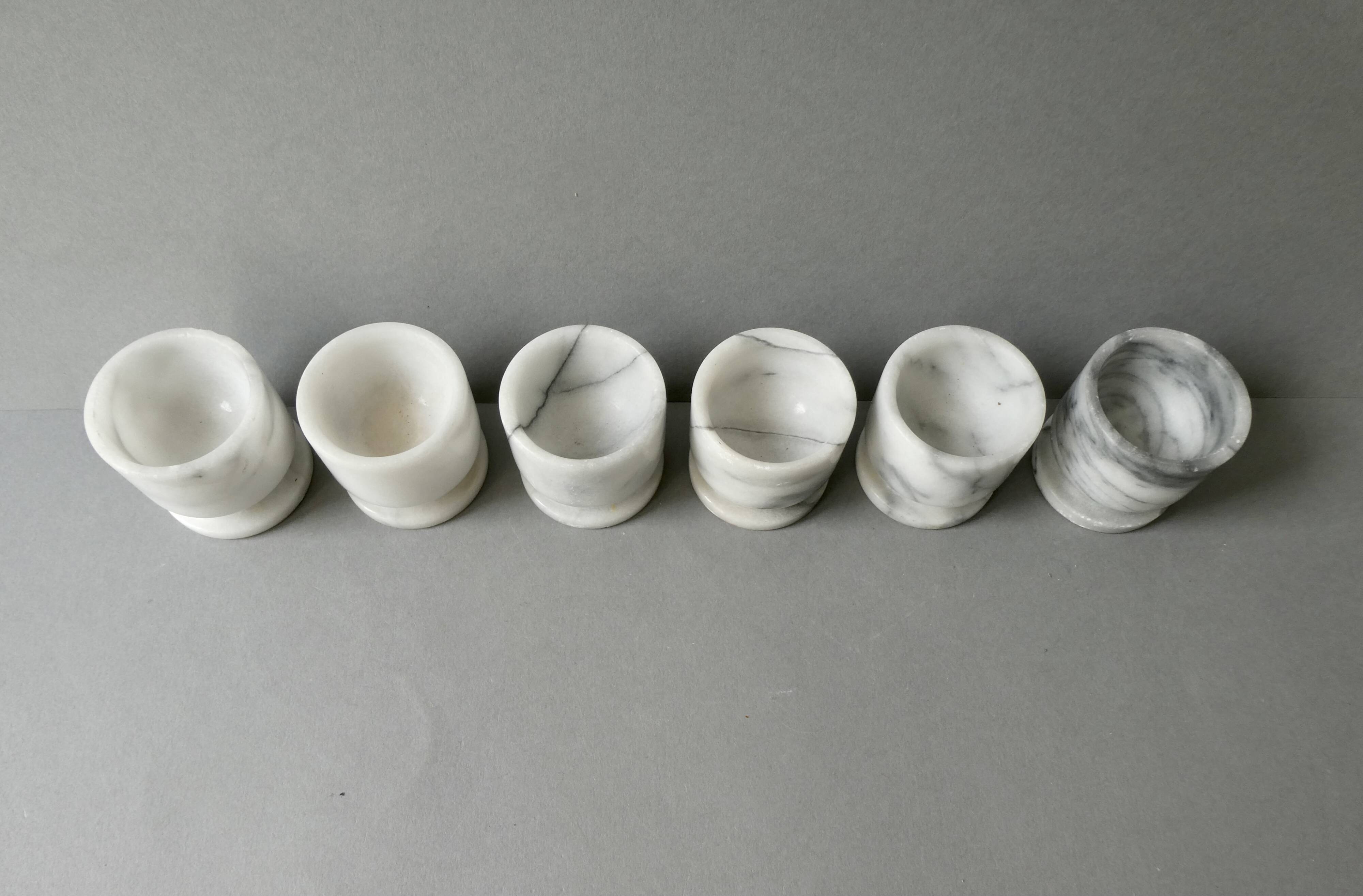 6 egg cups in white marble with gray veins, 1970s