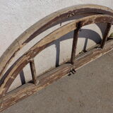 Opening half moon window